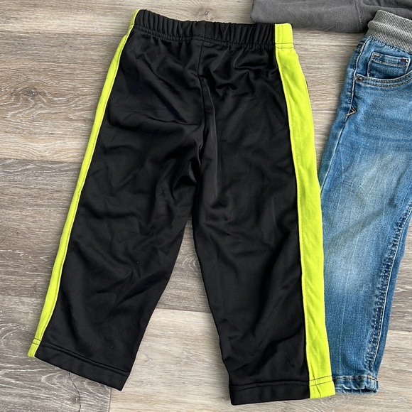 Lot of 9 boys pants pull on jeans, shorts, joggers size 24m | 2T - Picture 8 of 15